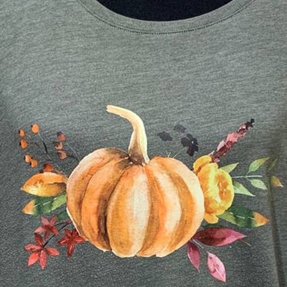 Hand Printed Upcycled Medium Pumpkin Autumn Fall Flower Bouquet Short Sleeve Tee - Picture 2 of 3